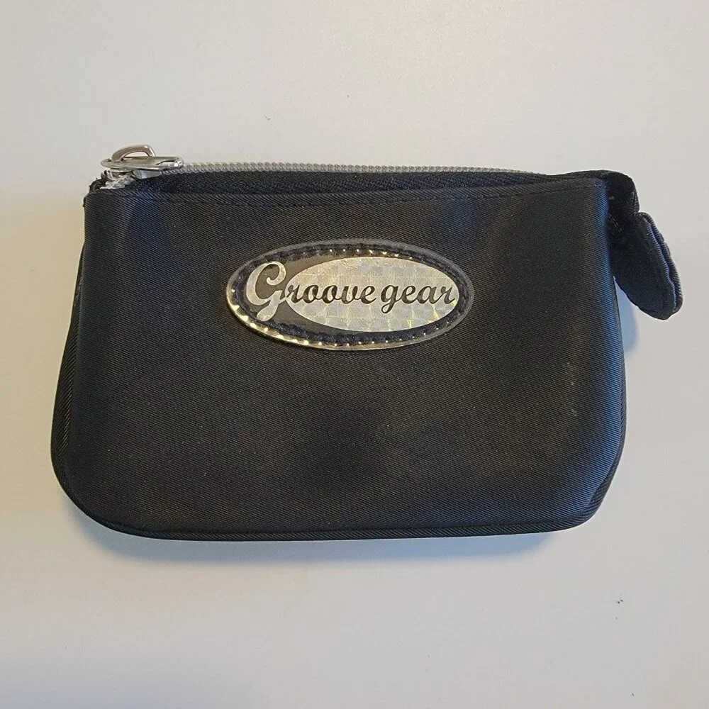 Groove Gear Black Zip Pouch Card Pocket Wallet Rubber Like Material‎